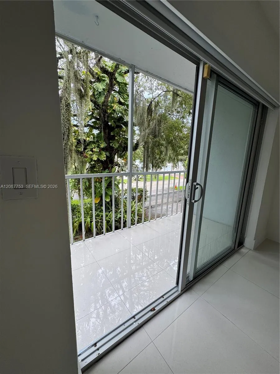 12290 NE 11th Ct #101 North Miami, FL 33161