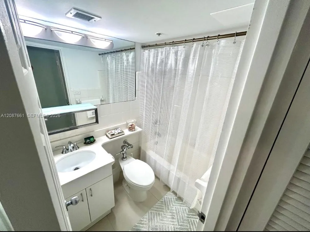 1500 Bay Rd #1220S Miami Beach, FL 33139