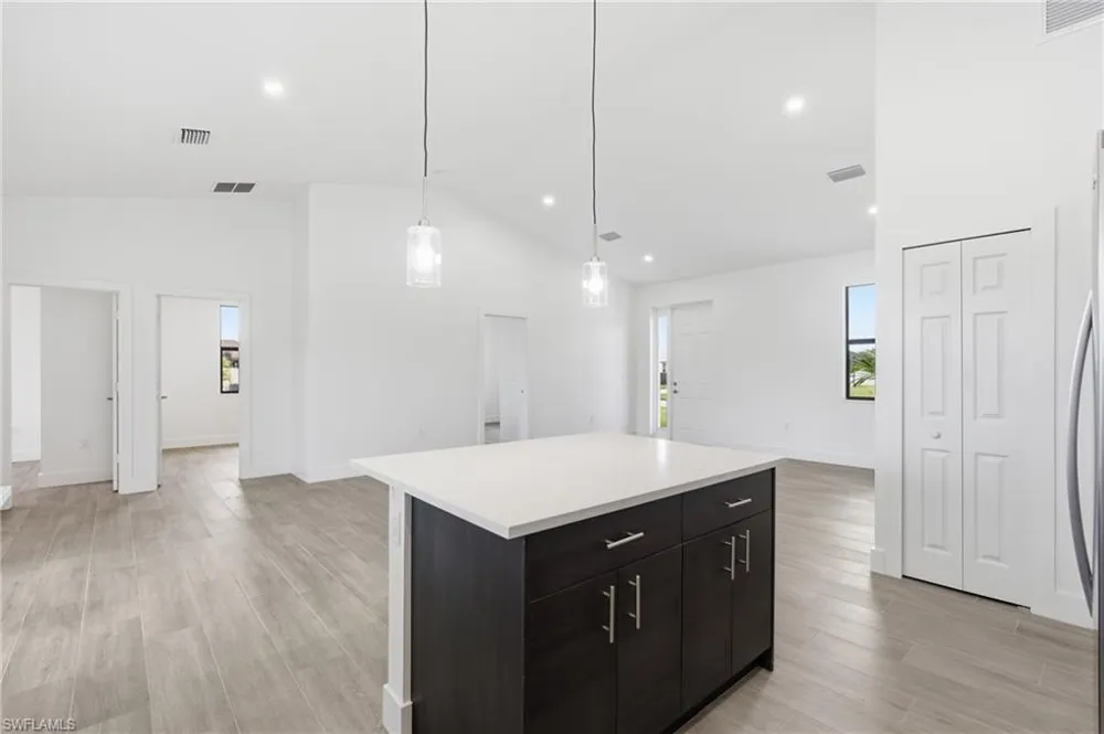 1431 NW 17th Avenue Cape Coral, FL 33993