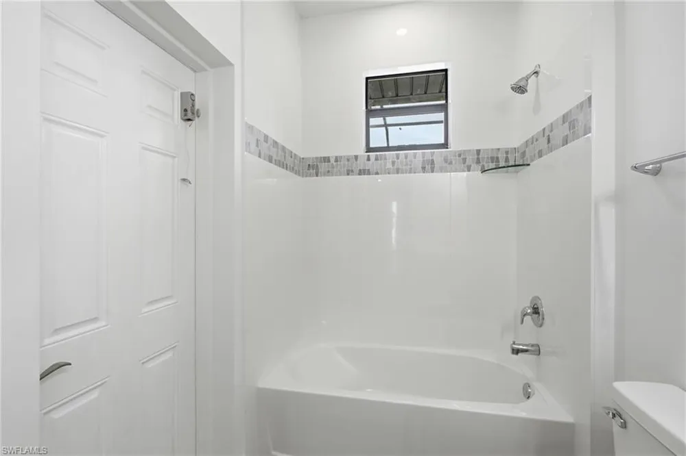 1431 NW 17th Avenue Cape Coral, FL 33993