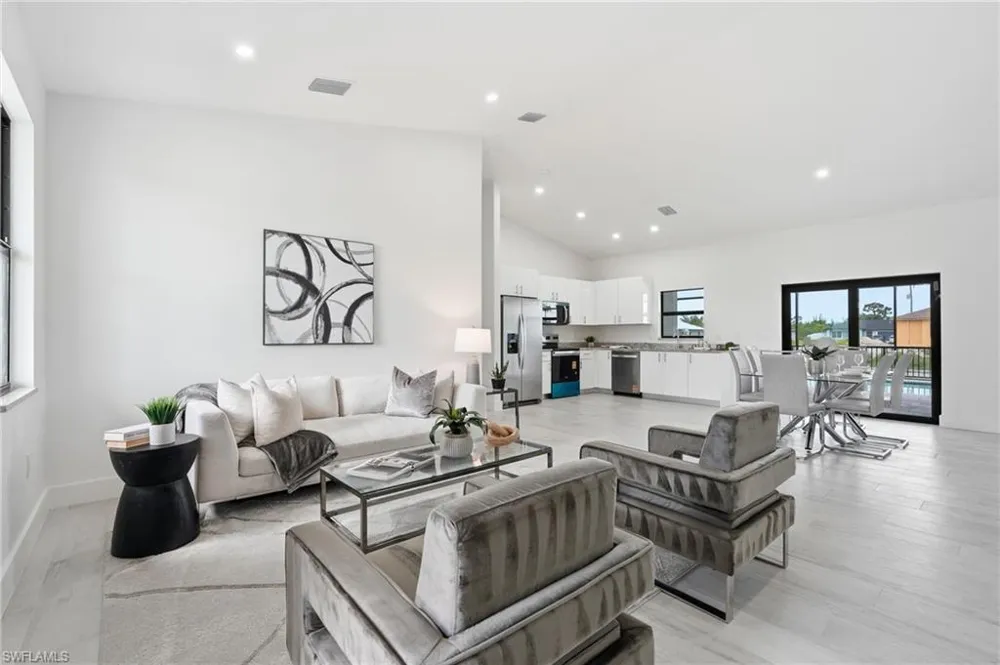 1431 NW 17th Avenue Cape Coral, FL 33993