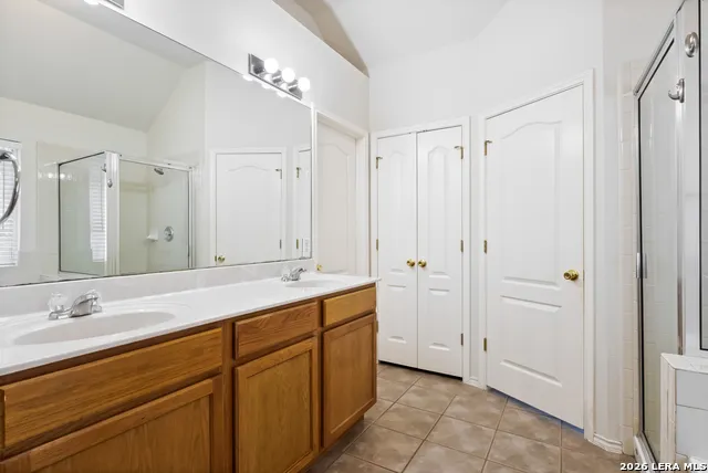 24415 FLINT CRK San Antonio, TX 78255