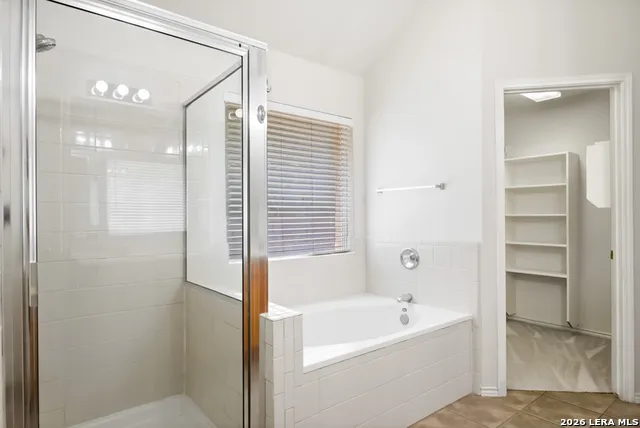 24415 FLINT CRK San Antonio, TX 78255
