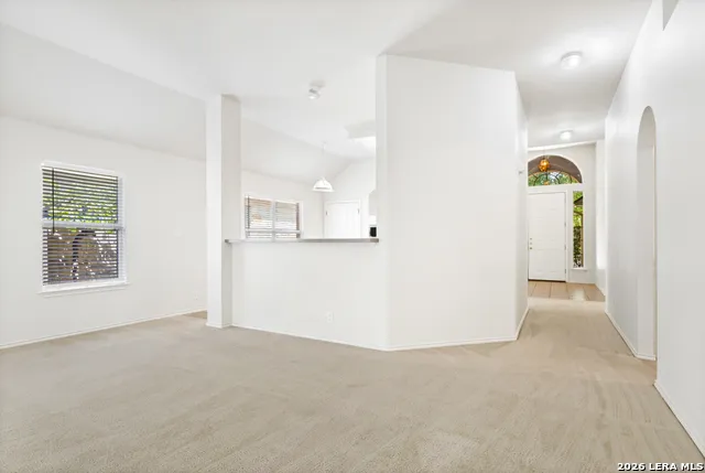 24415 FLINT CRK San Antonio, TX 78255