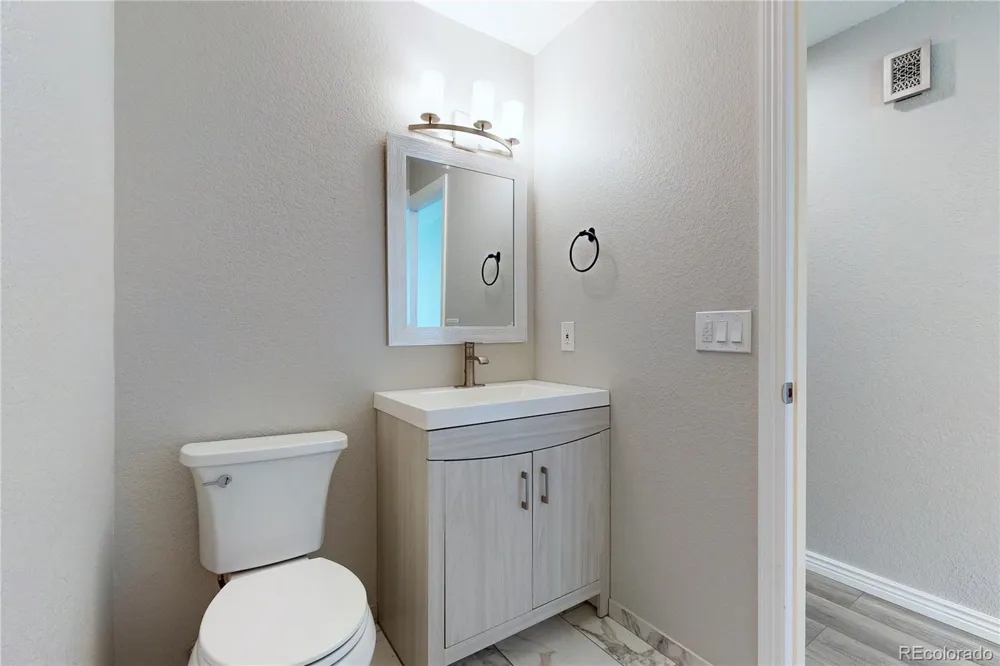 9775 Croke Drive Thornton, CO 80260