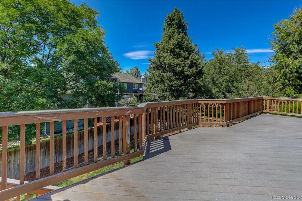 9419 Yale Lane Highlands Ranch, CO 80130