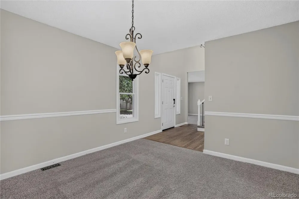 9419 Yale Lane Highlands Ranch, CO 80130