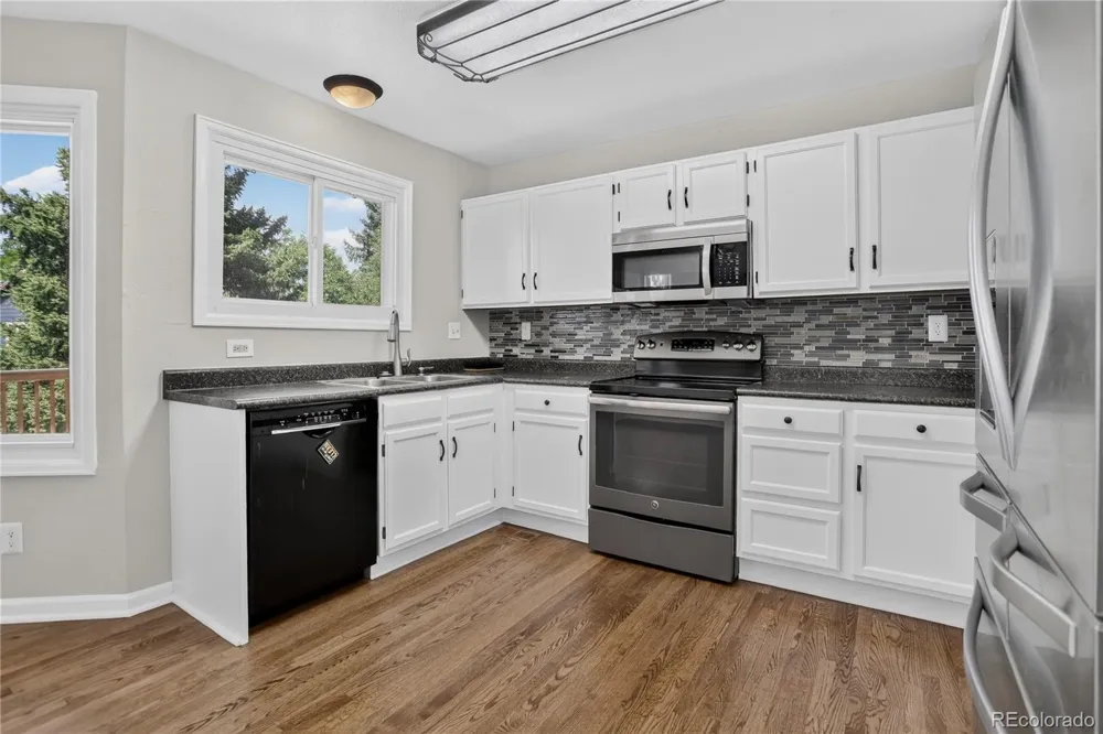 9419 Yale Lane Highlands Ranch, CO 80130