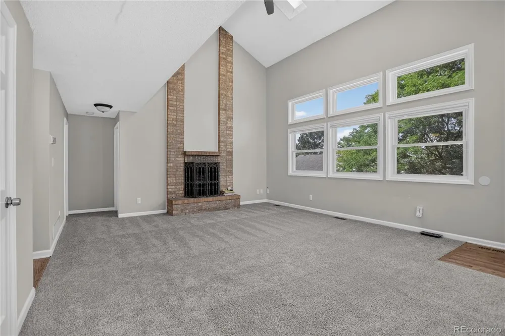 9419 Yale Lane Highlands Ranch, CO 80130