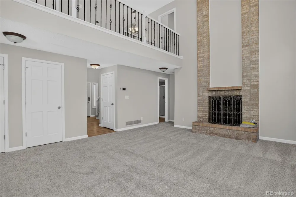 9419 Yale Lane Highlands Ranch, CO 80130