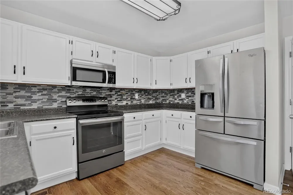 9419 Yale Lane Highlands Ranch, CO 80130
