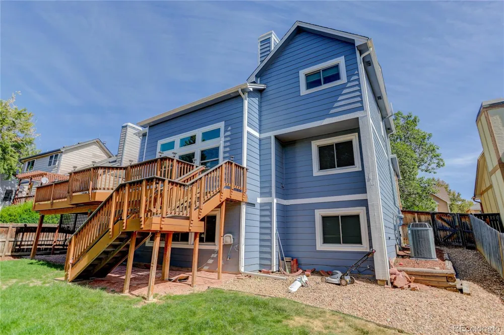 9419 Yale Lane Highlands Ranch, CO 80130