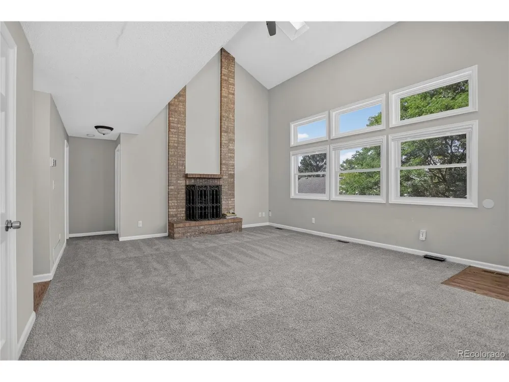 9419 Yale Lane Highlands Ranch, CO 80130