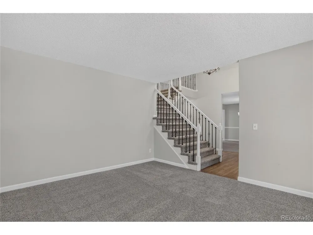 9419 Yale Lane Highlands Ranch, CO 80130