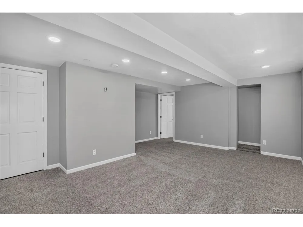 9419 Yale Lane Highlands Ranch, CO 80130