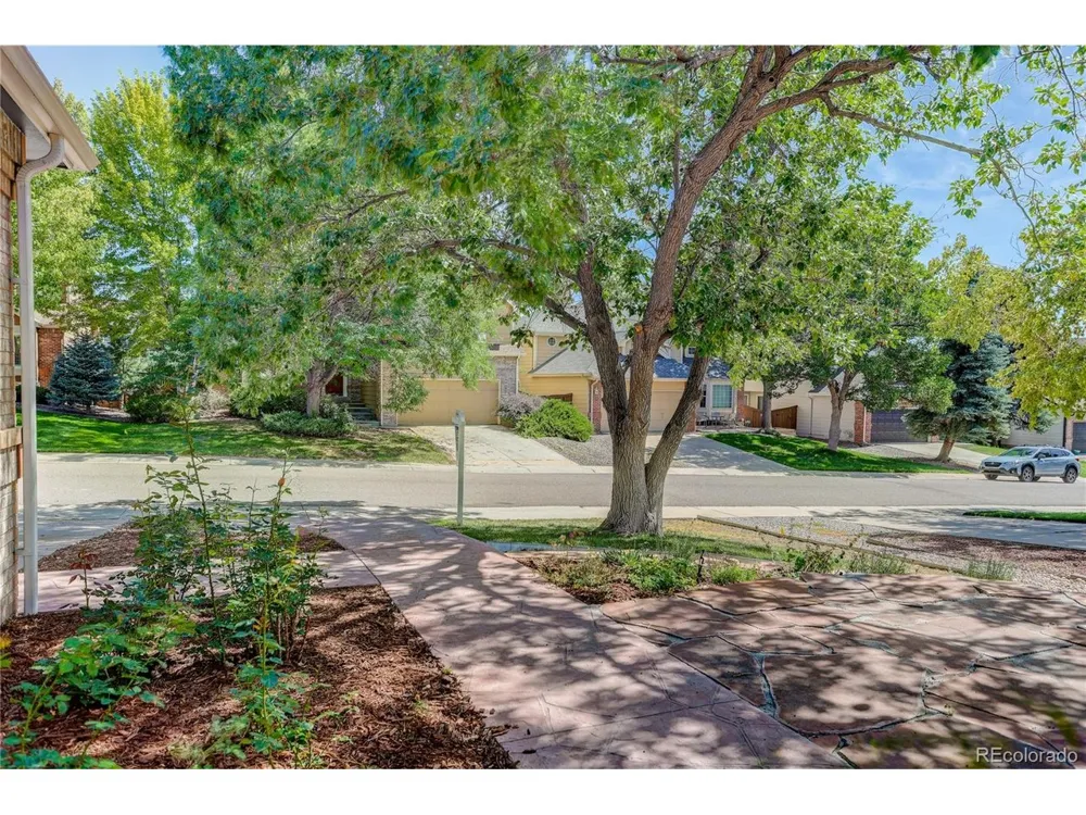 9419 Yale Lane Highlands Ranch, CO 80130