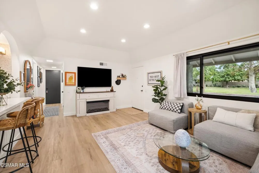 1173 Kirkford Way Westlake Village, CA 91361