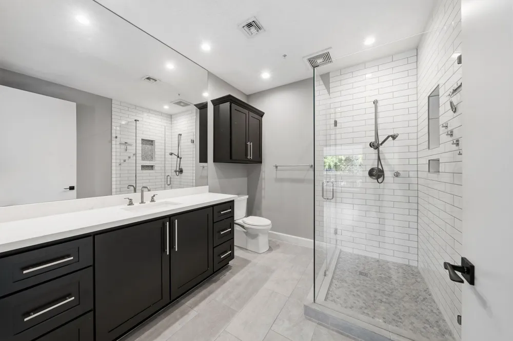 3 Waterway Court #1B The Woodlands, TX 77380
