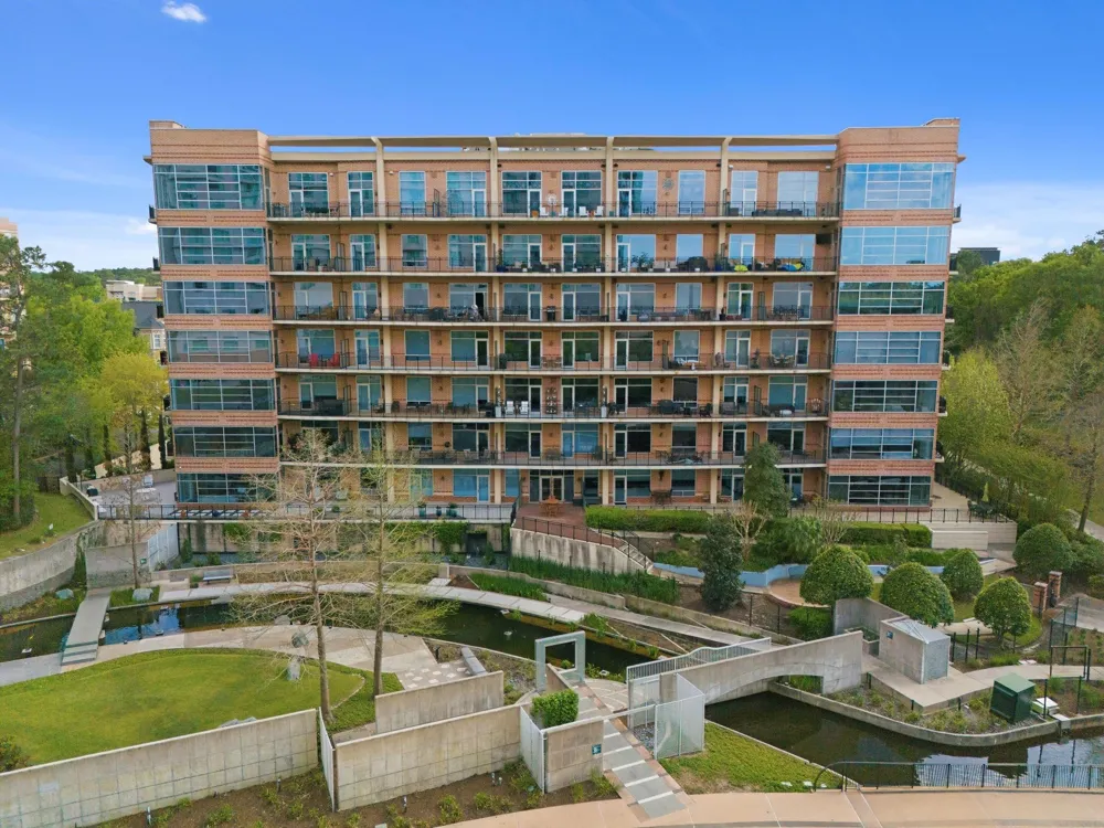 3 Waterway Court #1B The Woodlands, TX 77380