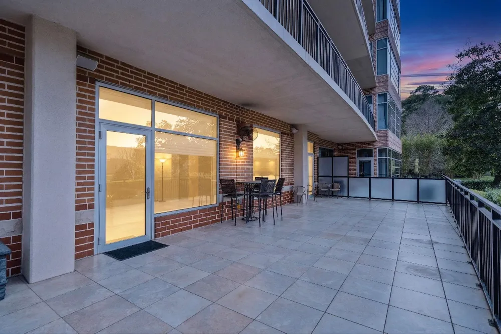 3 Waterway Court #1B The Woodlands, TX 77380