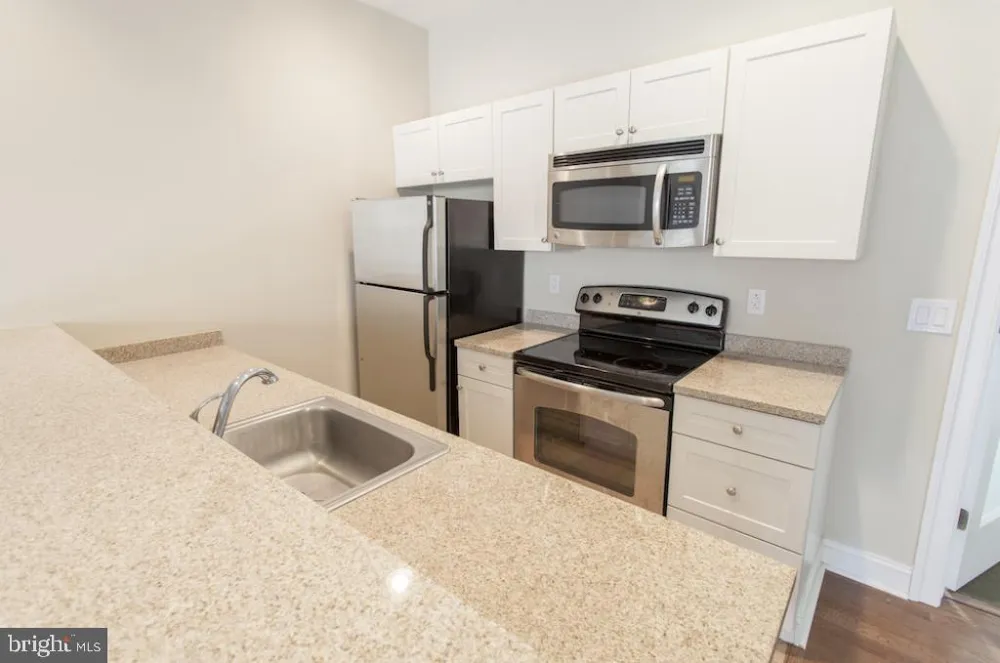 2130 ARCH STREET #212 Philadelphia, PA 19103