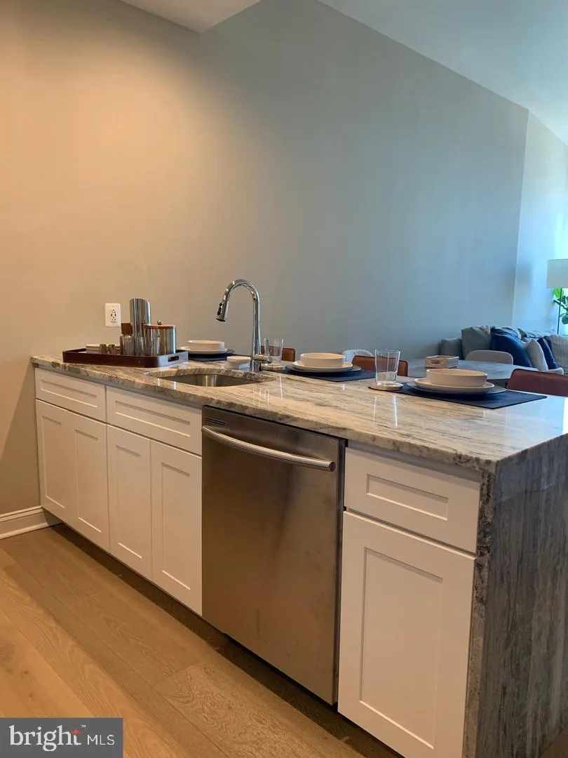 2130 ARCH STREET #212 Philadelphia, PA 19103
