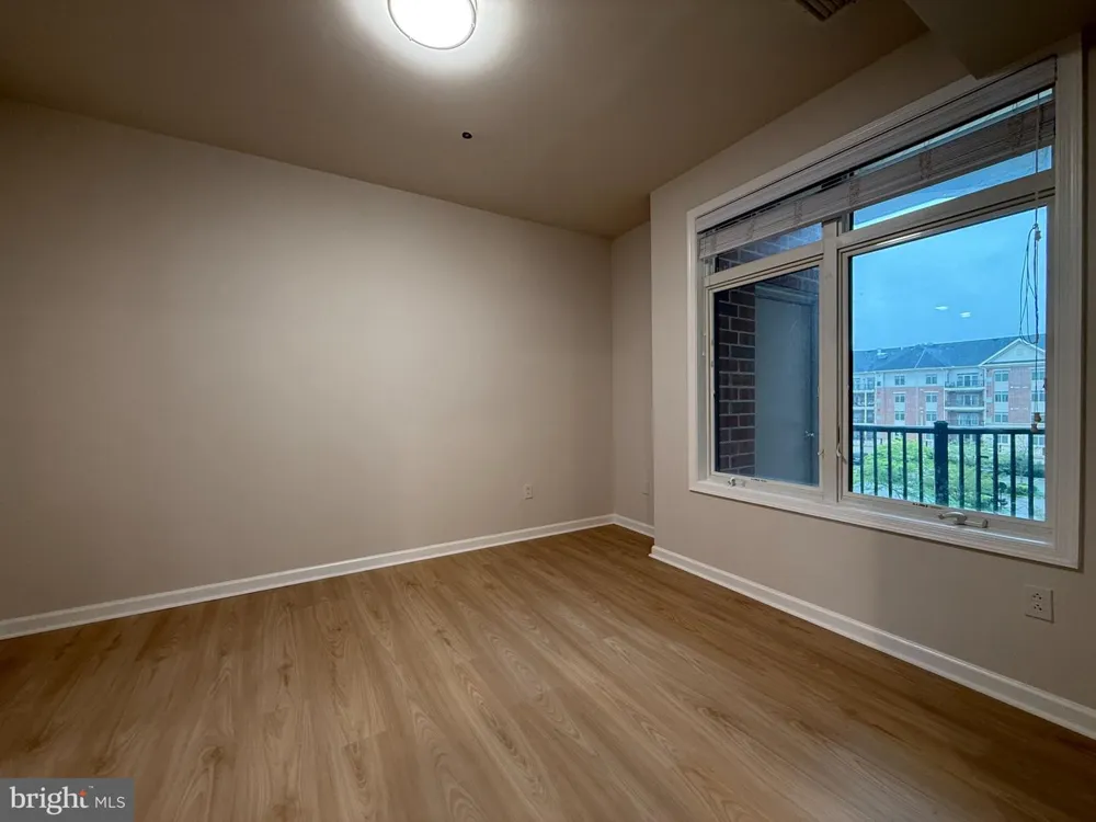 407 CARSON TERRACE Huntingdon Valley, PA 19006