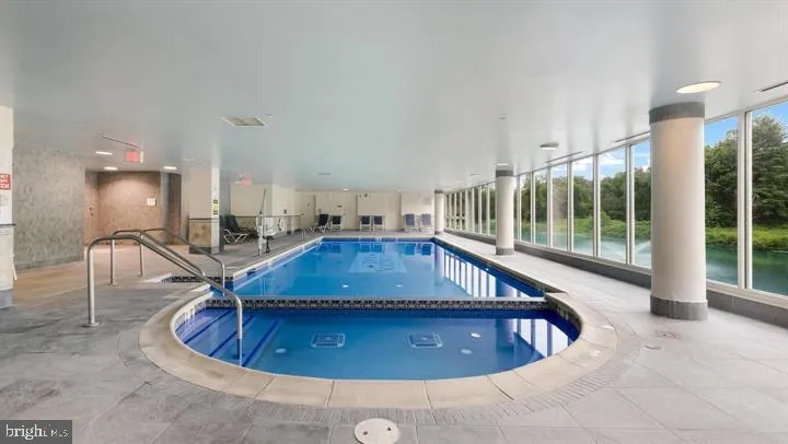 407 CARSON TERRACE Huntingdon Valley, PA 19006