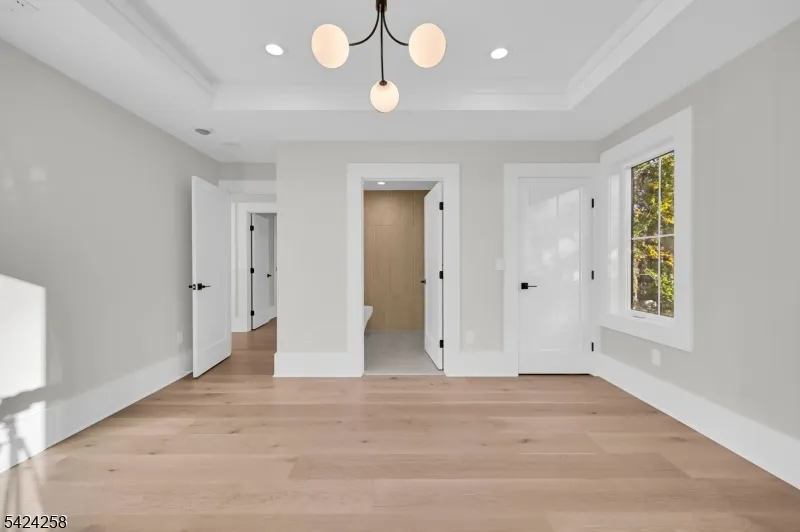 470 White Oak Ridge Rd Millburn, NJ 07078