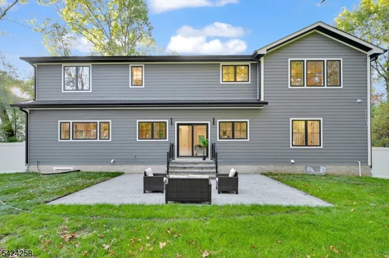 470 White Oak Ridge Rd Millburn, NJ 07078