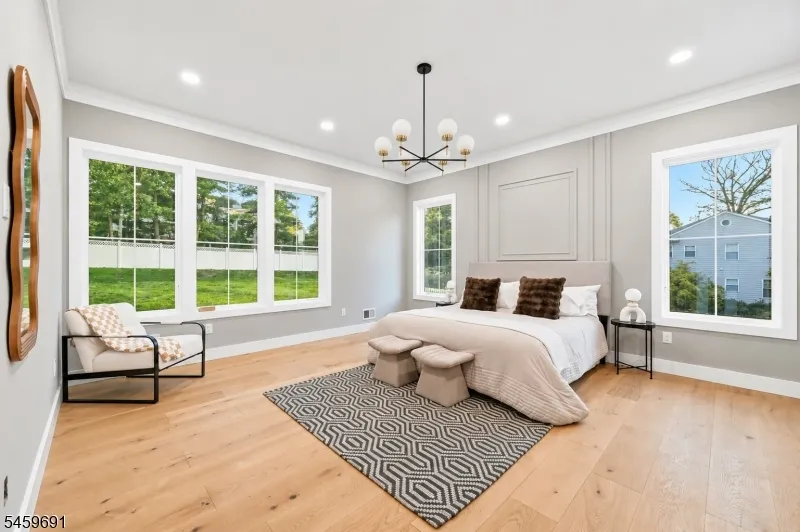 190 Laurel Ave Livingston, NJ 07039