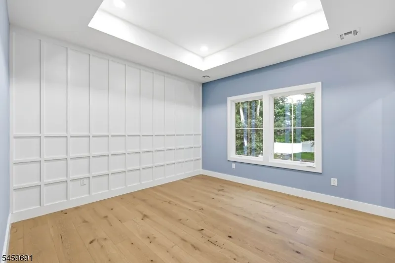 190 Laurel Ave Livingston, NJ 07039