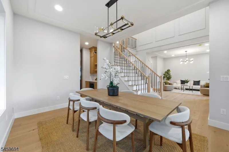 190 Laurel Ave Livingston, NJ 07039