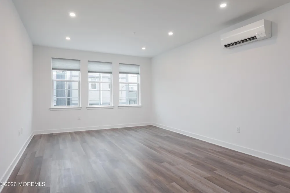 6 W End Court #310 Long Branch, NJ 07740
