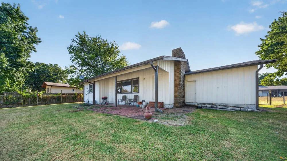 621 Union Place Tulsa, OK 74127