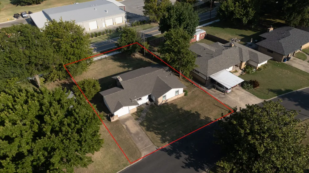 621 Union Place Tulsa, OK 74127