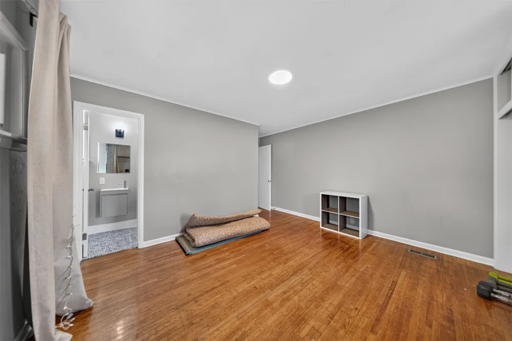 621 Union Place Tulsa, OK 74127