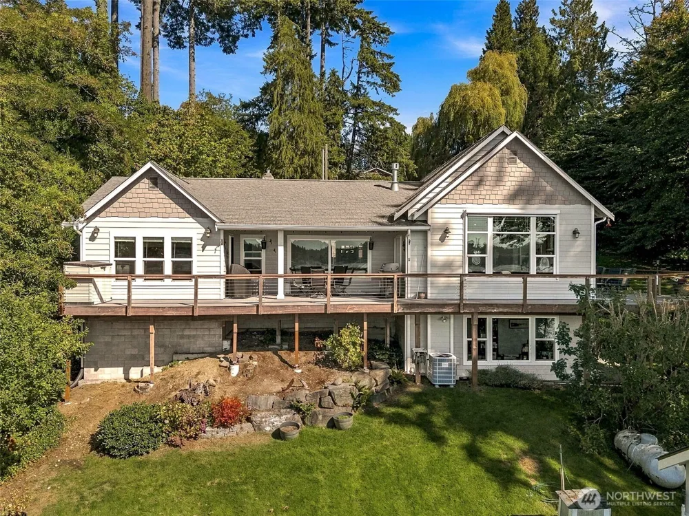 420 35th Avenue NE Olympia, WA 98506