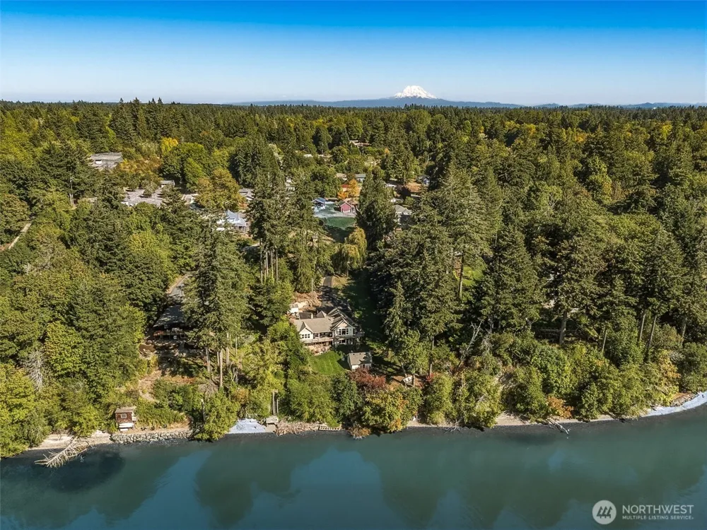 420 35th Avenue NE Olympia, WA 98506
