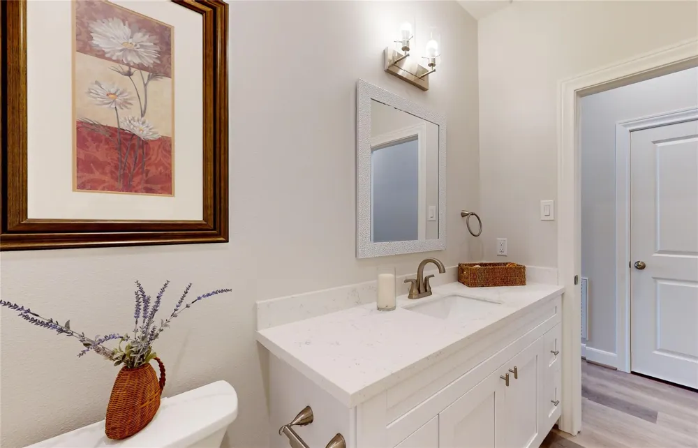 504 Nursery Rd #2204 The Woodlands, TX 77380