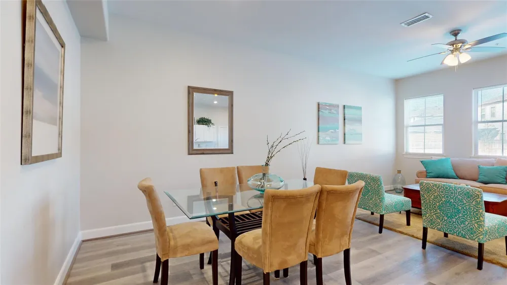504 Nursery Rd #2204 The Woodlands, TX 77380