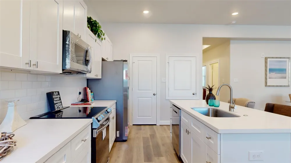 504 Nursery Rd #2204 The Woodlands, TX 77380