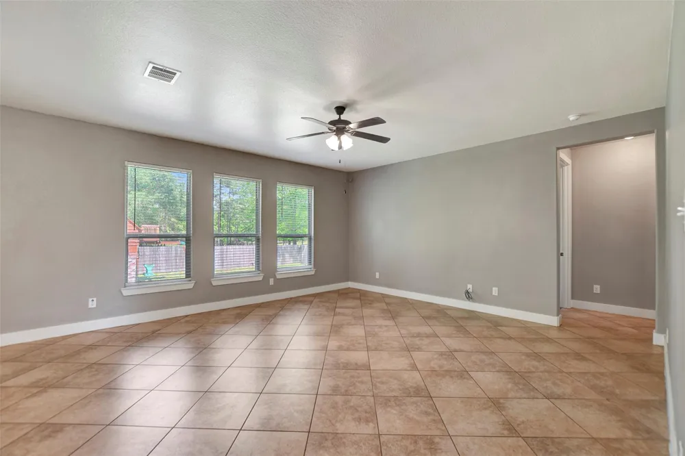 59 Beaconsfield Drive Magnolia, TX 77355