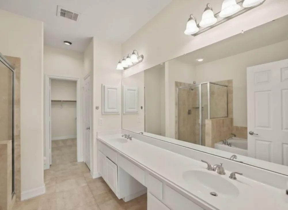 2354 Waterford Park Street Missouri City, TX 77459