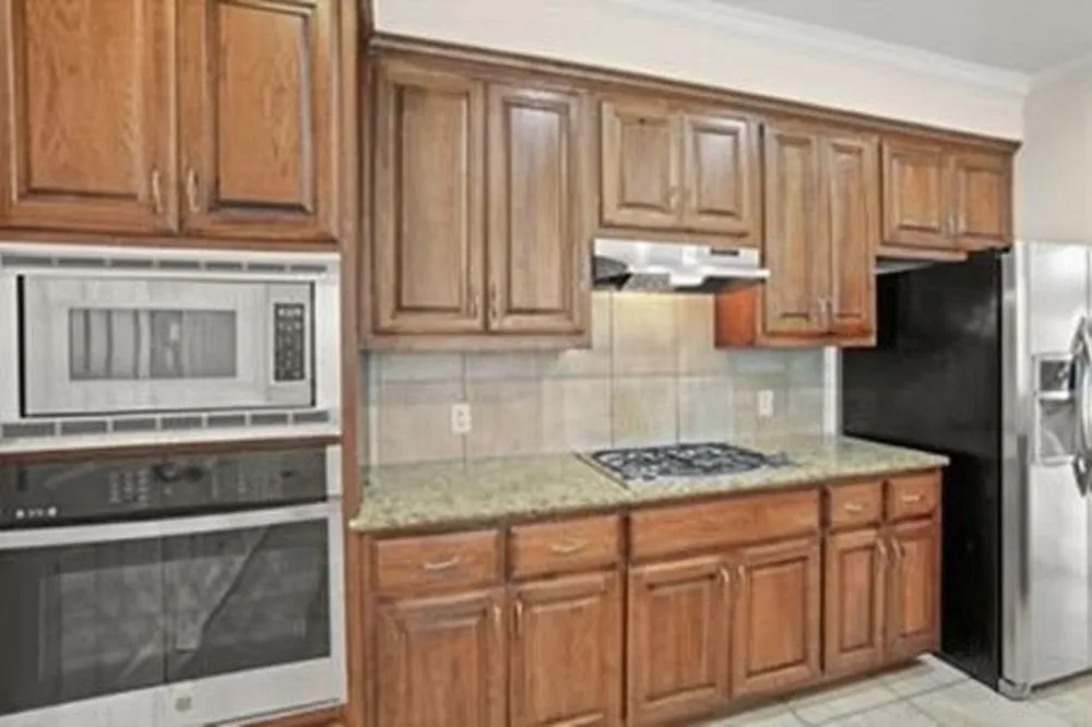 2354 Waterford Park Street Missouri City, TX 77459