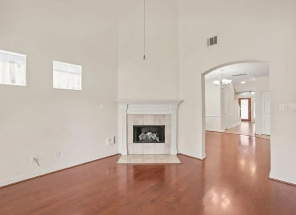 2354 Waterford Park Street Missouri City, TX 77459