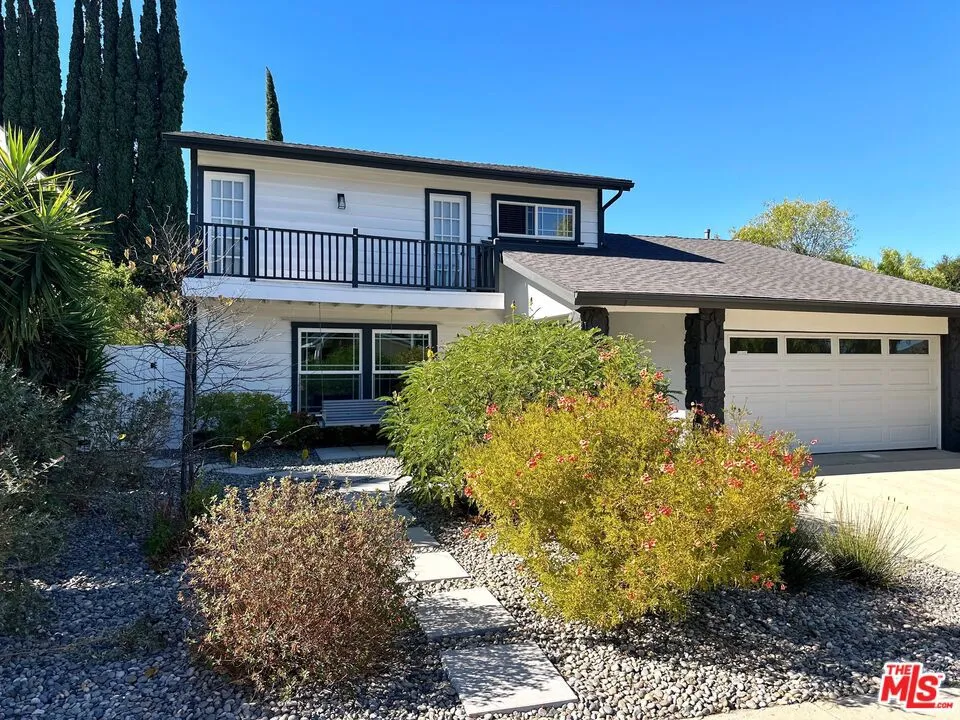 5407 Sunvalley Court Agoura Hills, CA 91301
