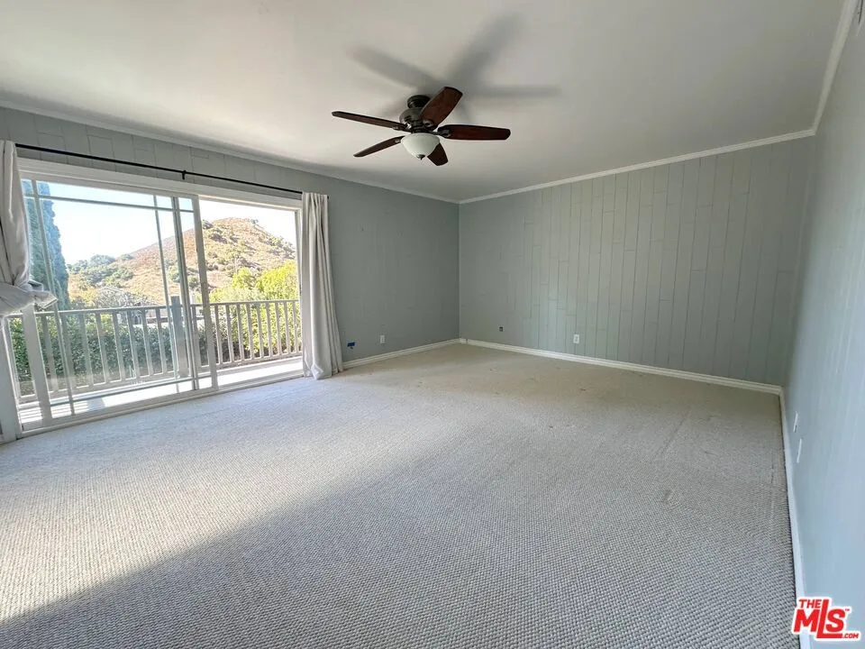 5407 Sunvalley Court Agoura Hills, CA 91301