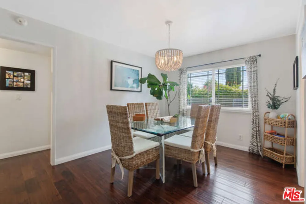 5407 Sunvalley Court Agoura Hills, CA 91301