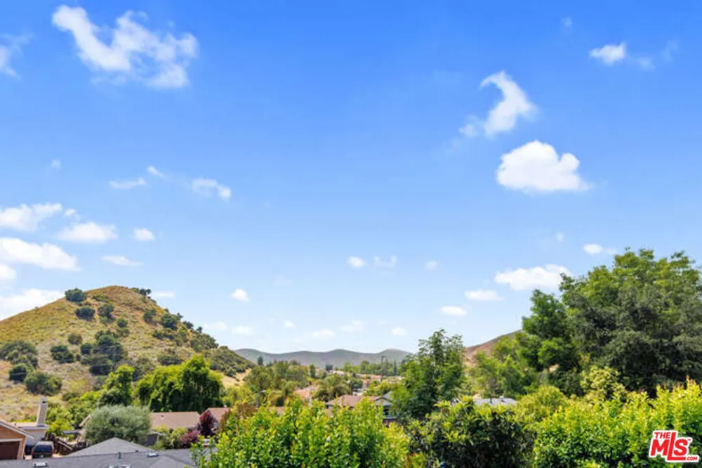 5407 Sunvalley Court Agoura Hills, CA 91301